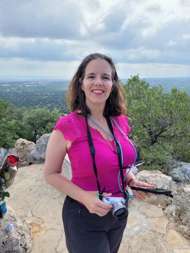 Nathalie Bost-McKinnon